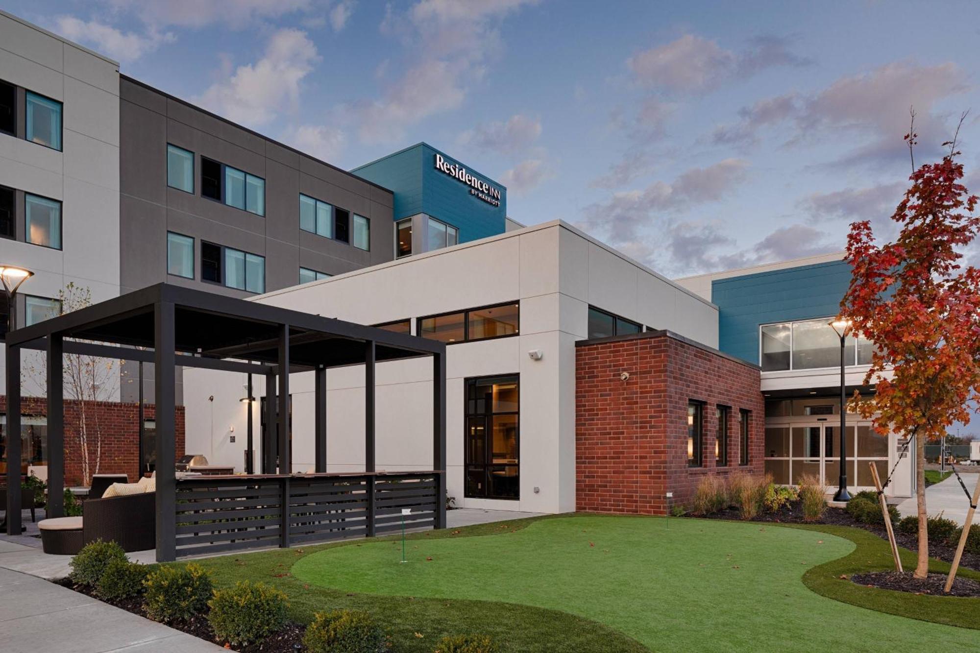 Residence Inn By Marriott Columbus Airport Екстериор снимка